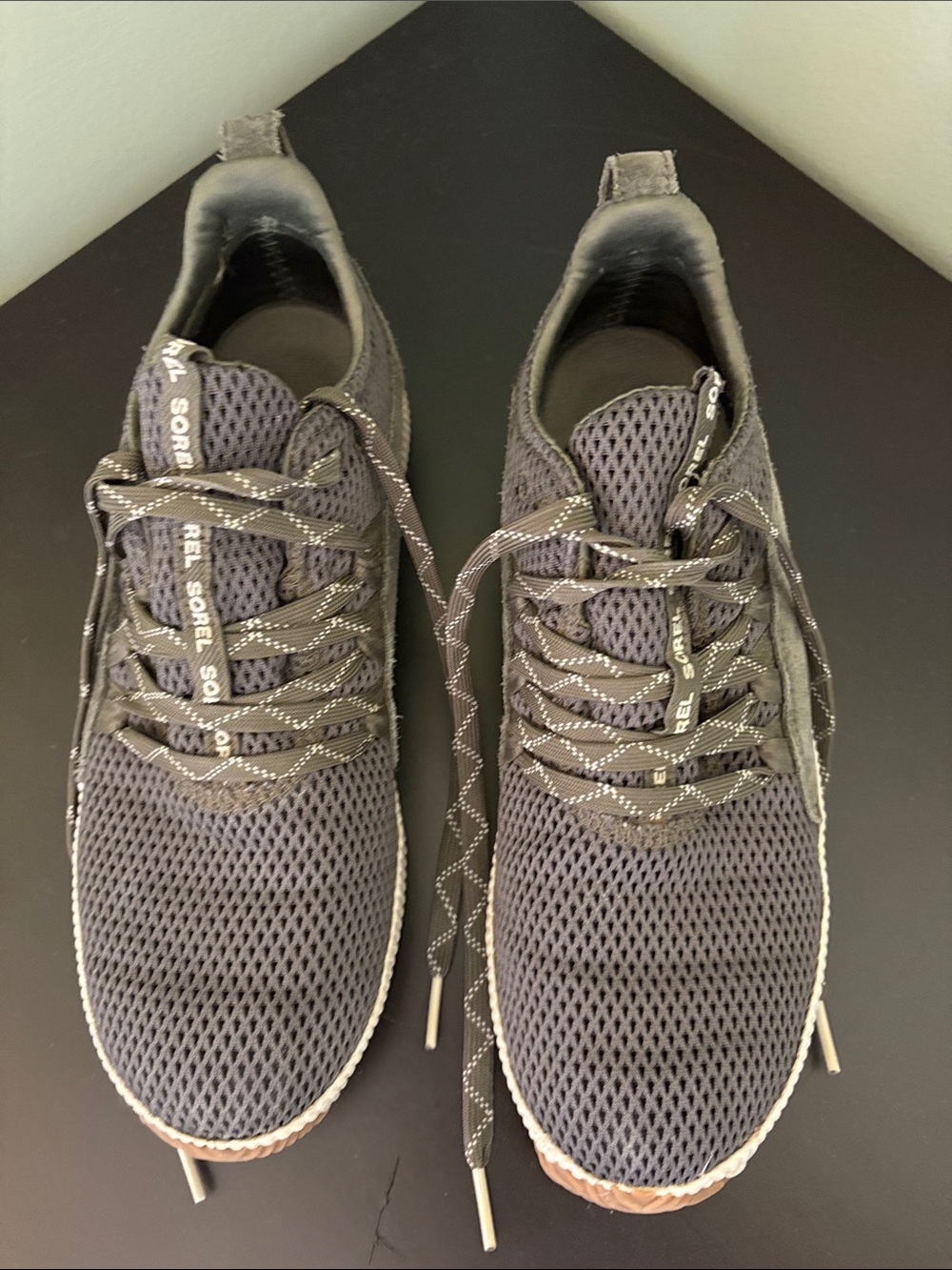 Sorel Women's “Out N About” sneakers, color Alpine Tundra - Size 9 - Picture 3 of 11